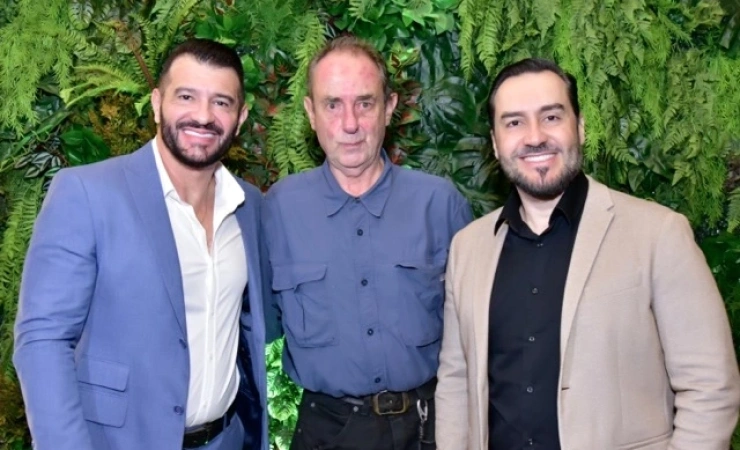 Como Amyr Klink, você também tem uma grande história para contar